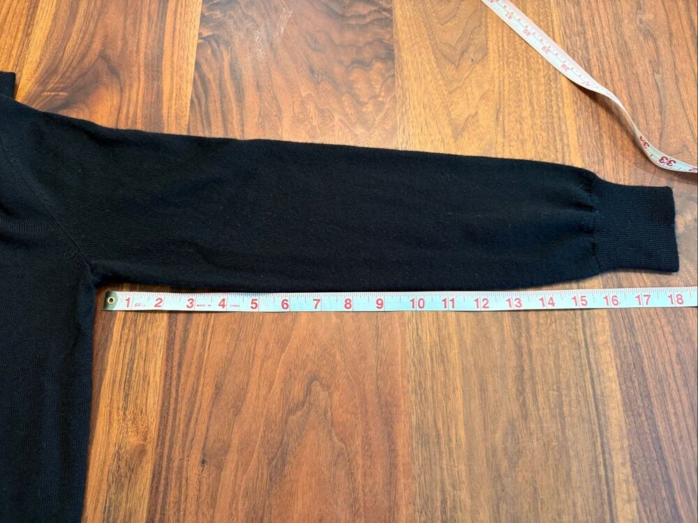 Saks Fifth Avenue Youth Black Merino Blend Crewneck Pullover Hoodie Size Small - Picture 4 of 8